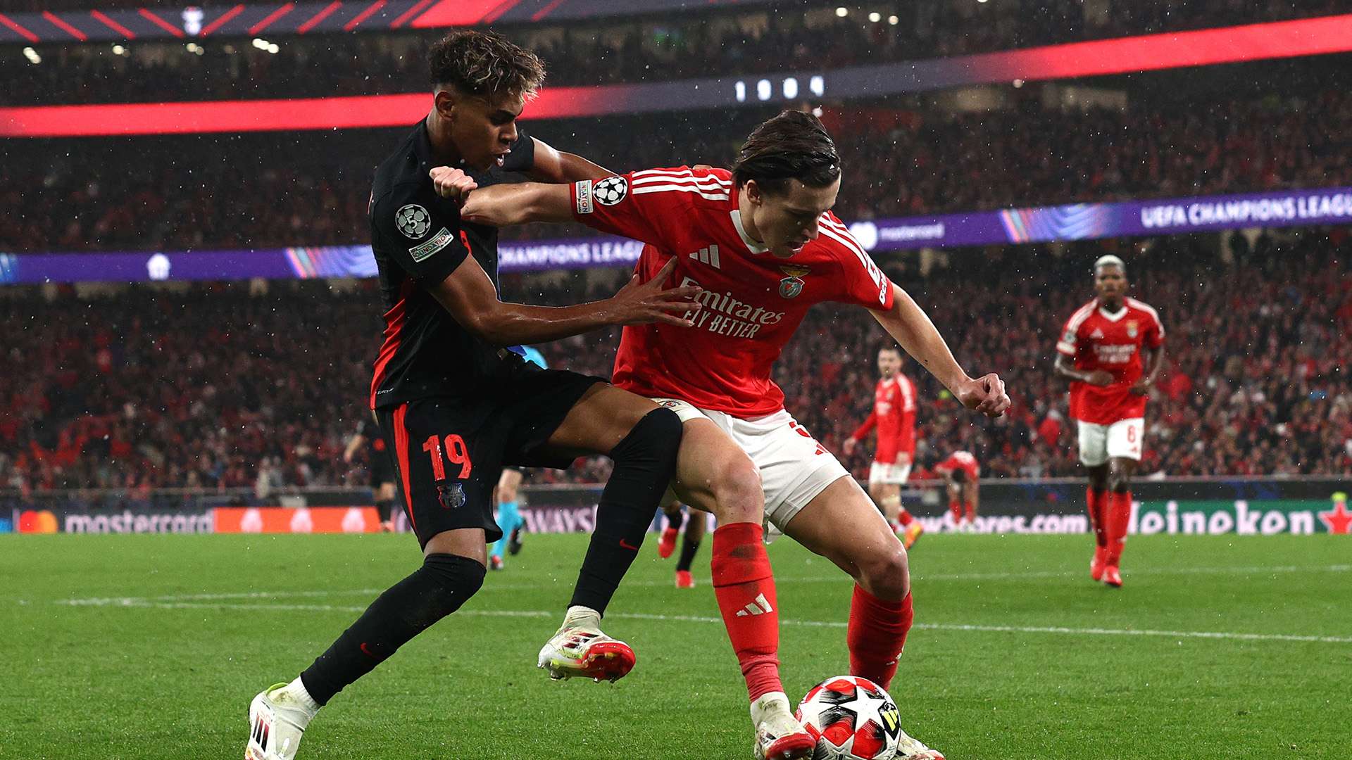 他与俱乐部 他与俱乐部